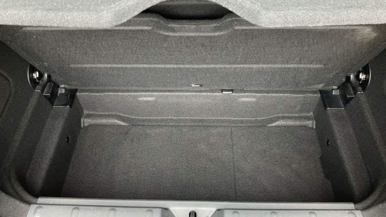 MINI Hatchback 1.5 Cooper Classic Premium 3dr Auto Petrol Hatchback